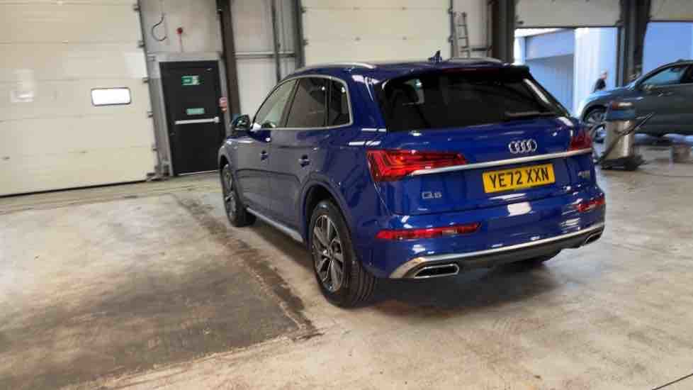 More views of Audi Q5