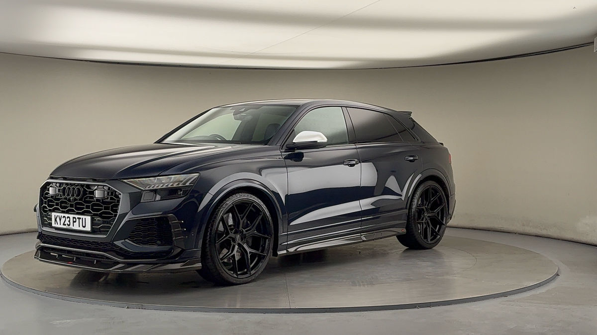 Audi RSQ8 Urban Image 32