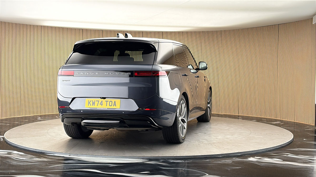 More views of Land Rover Range Rover Sport