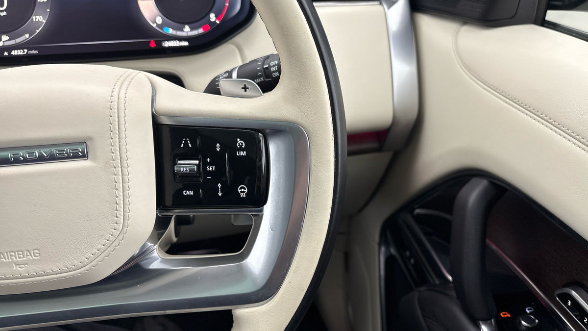 Land Rover Range Rover Image 14