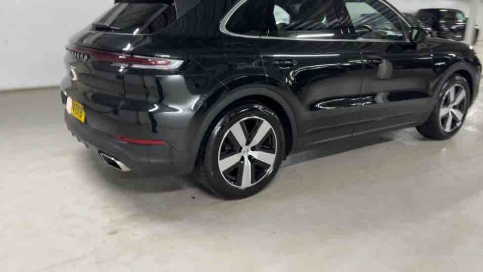 More views of Porsche Cayenne