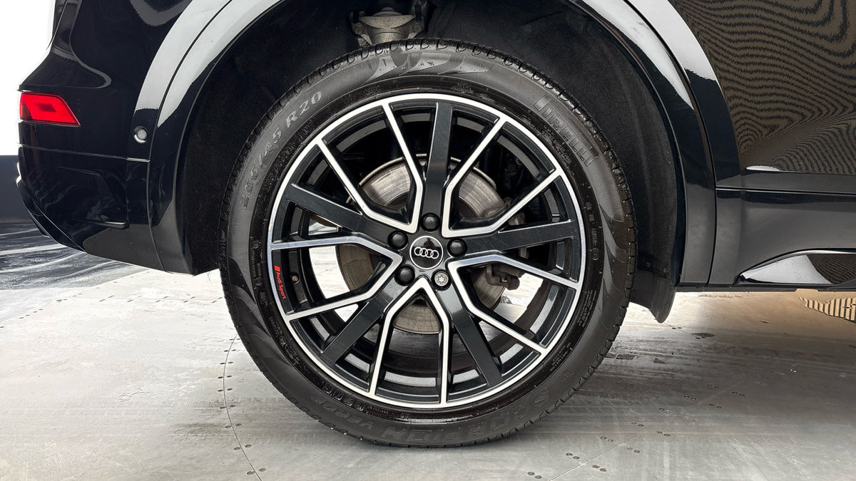 Audi Q5 Image 10