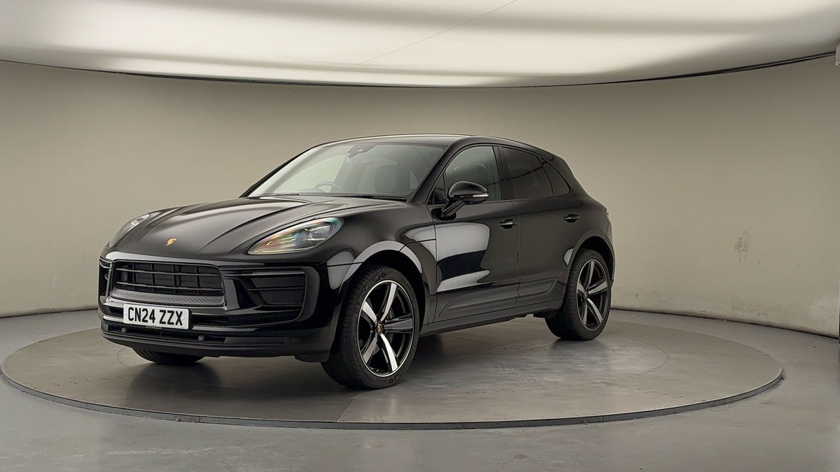 More views of Porsche Macan