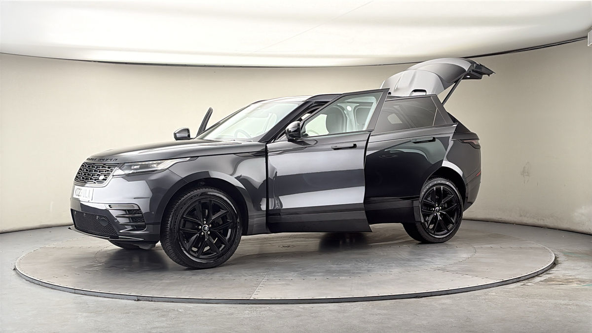 More views of Land Rover Range Rover Velar