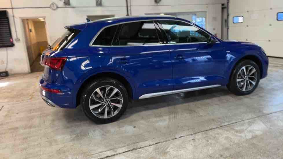 More views of Audi Q5