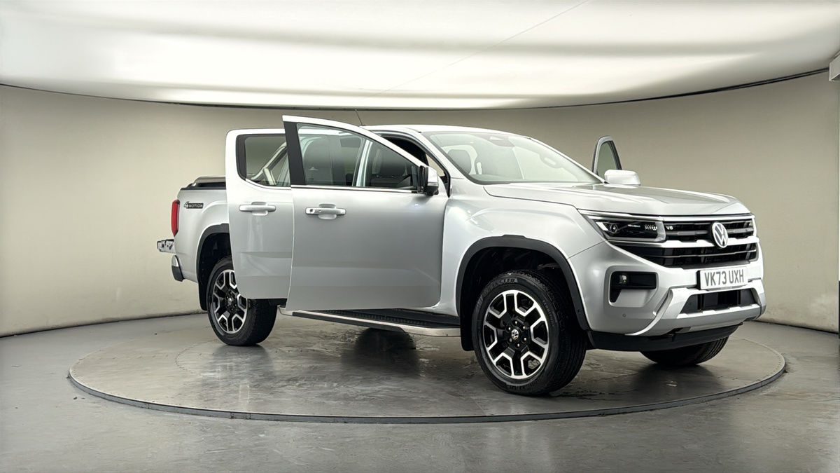 More views of Volkswagen Amarok