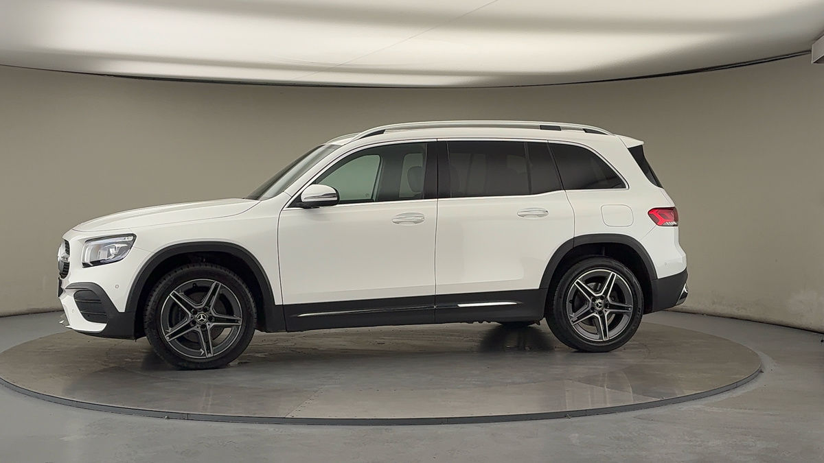 More views of Mercedes-Benz GLB