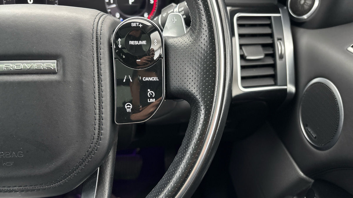 Land Rover Range Rover Sport Image 14