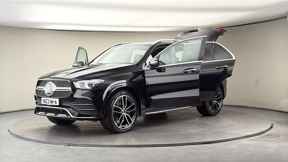 Mercedes-Benz GLE Image 22
