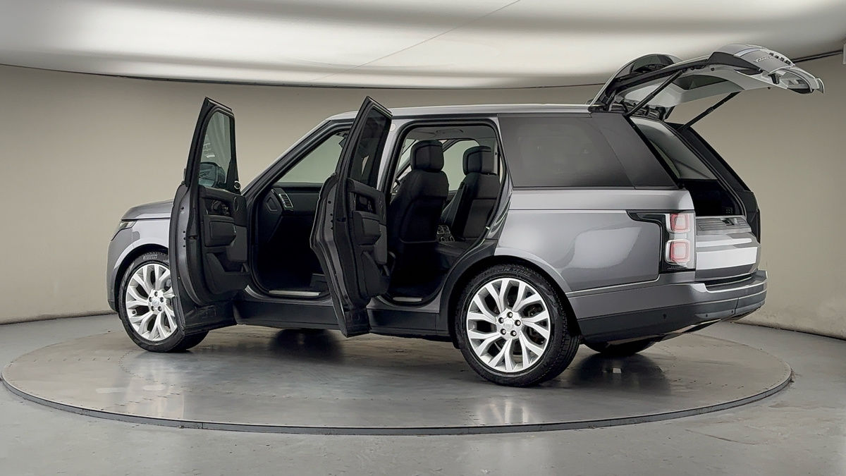 More views of Land Rover Range Rover