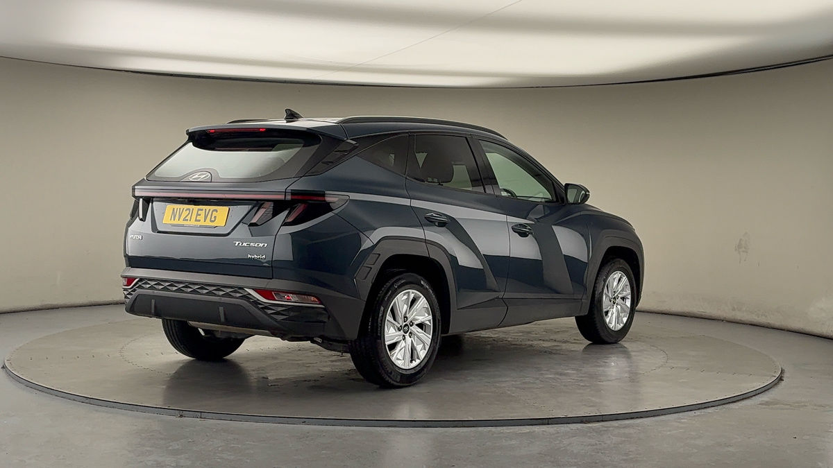 More views of Hyundai TUCSON