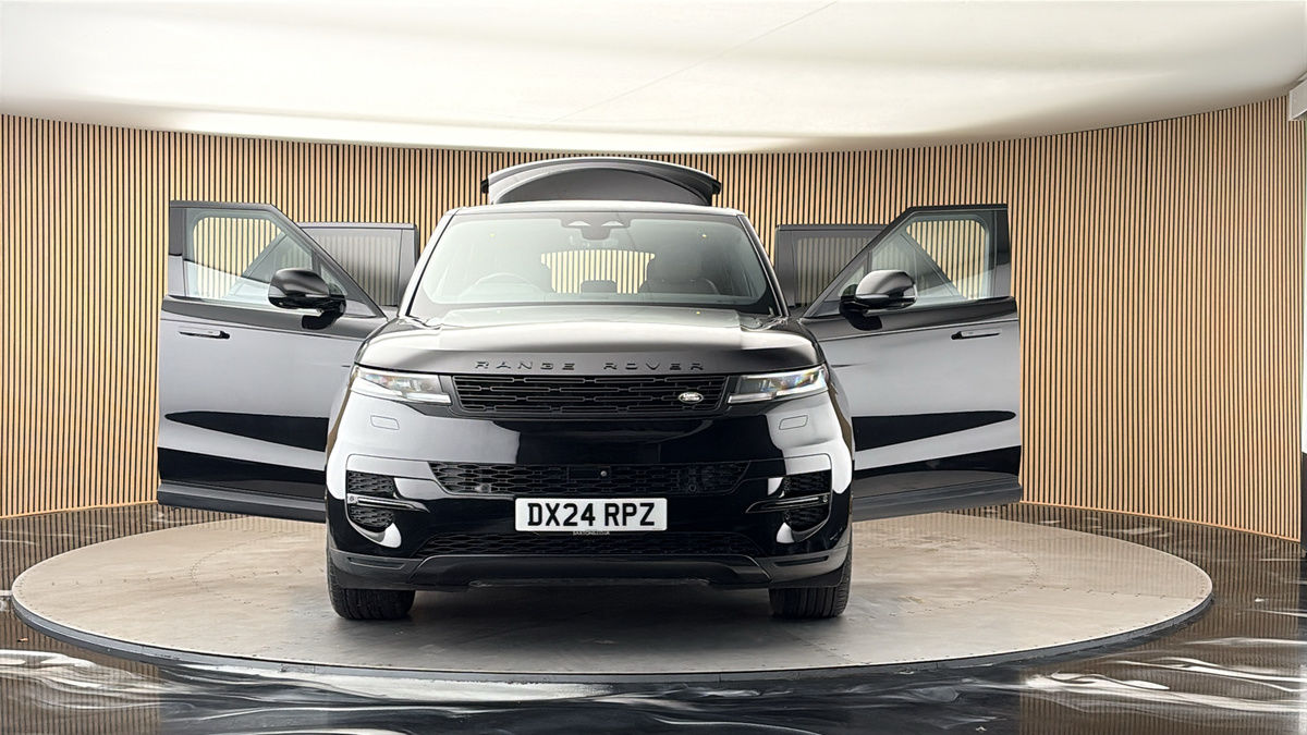 More views of Land Rover Range Rover Sport