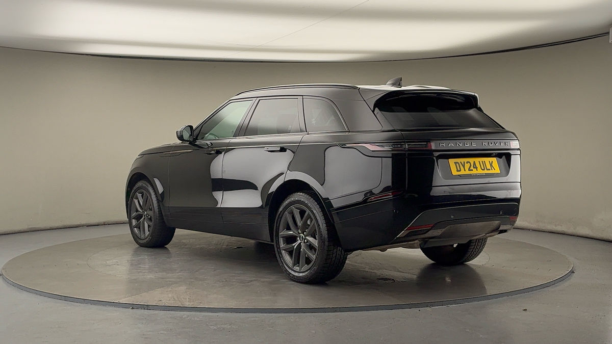 Land Rover Range Rover Velar Image 2