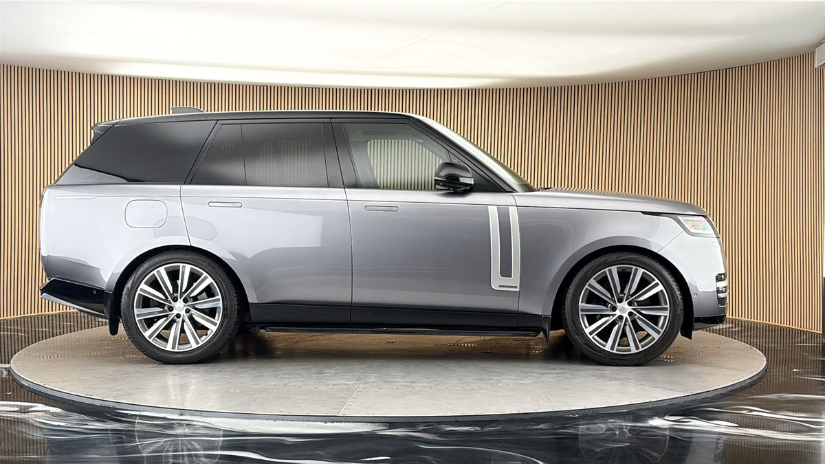 Land Rover Range Rover Image 16