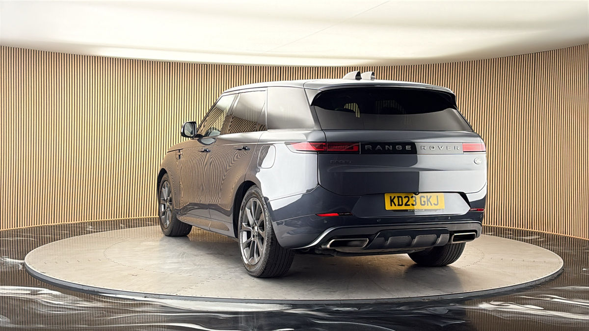 More views of Land Rover Range Rover Sport