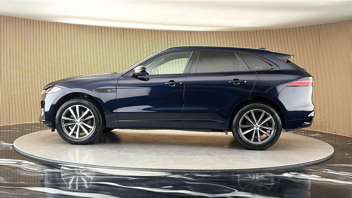More views of Jaguar F-PACE