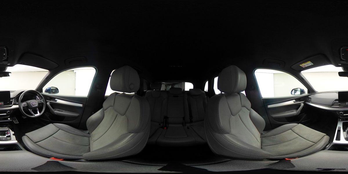 More views of Audi Q5