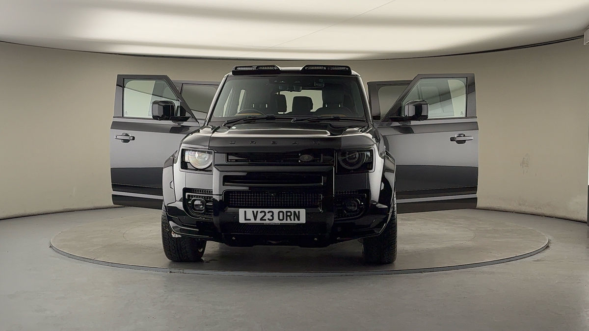 More views of Land Rover Defender 130