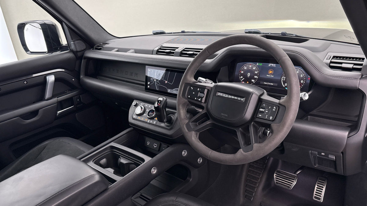 More views of Land Rover Defender 90