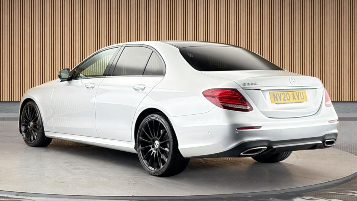 Mercedes-Benz E Class Image 2