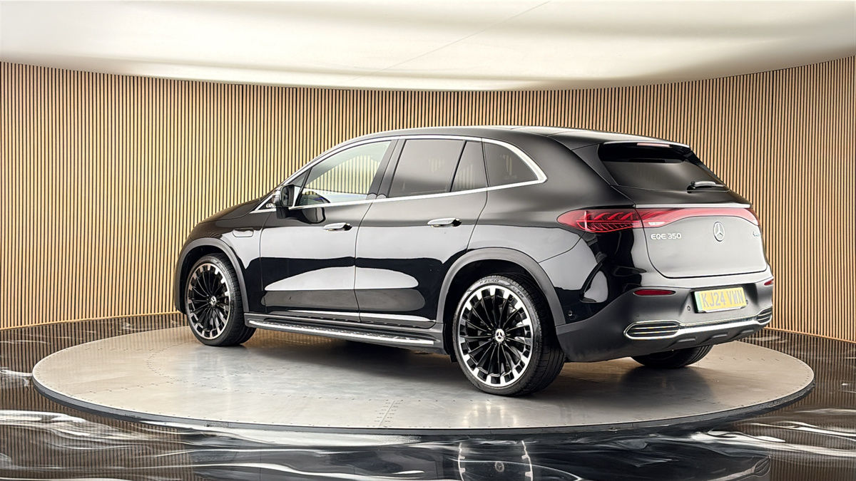 More views of Mercedes-Benz EQE