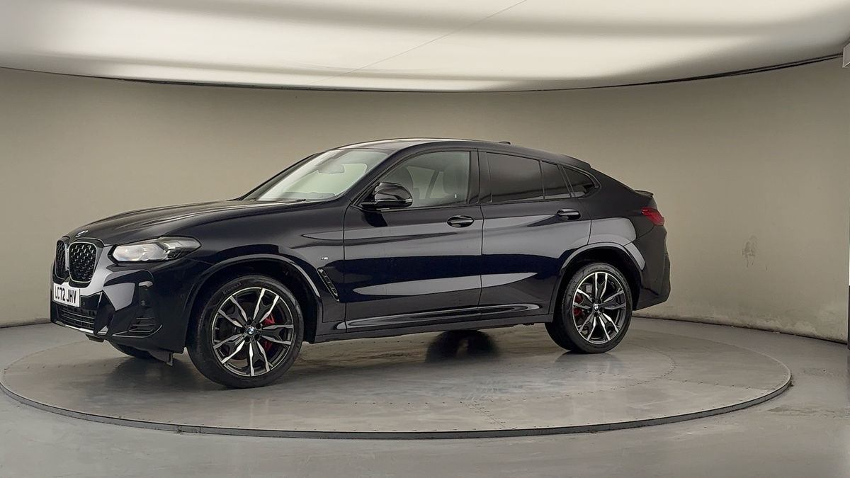 More views of BMW X4