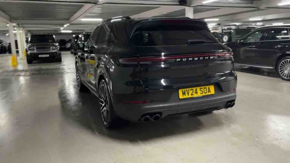 More views of Porsche Cayenne