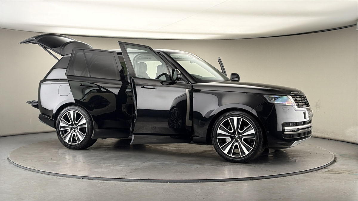 More views of Land Rover Range Rover