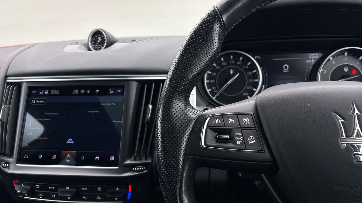 Maserati Levante Image 13