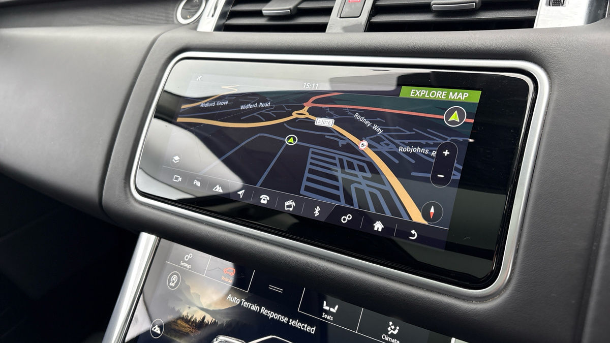 Land Rover Range Rover Sport Image 17