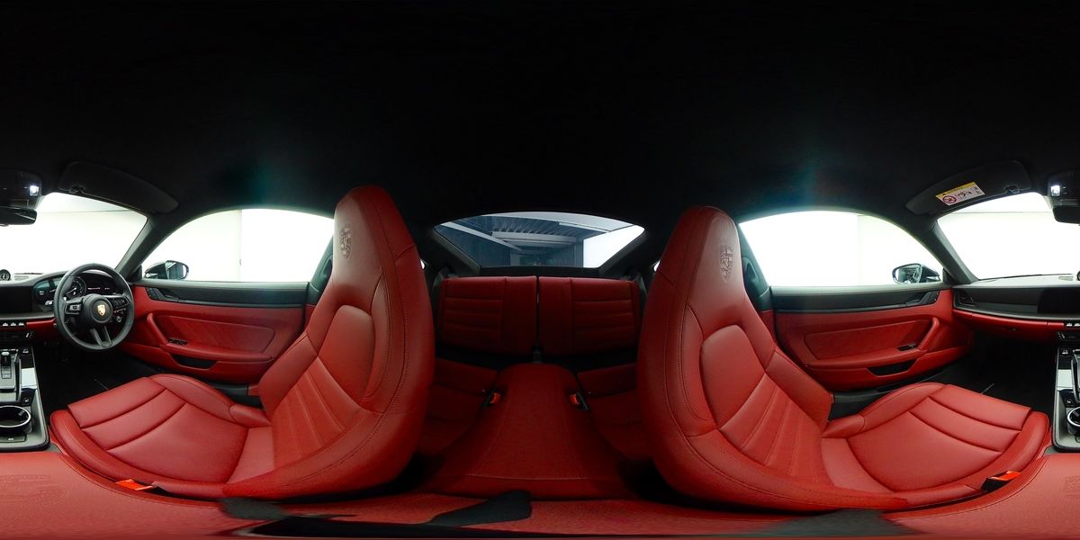 More views of Porsche 911