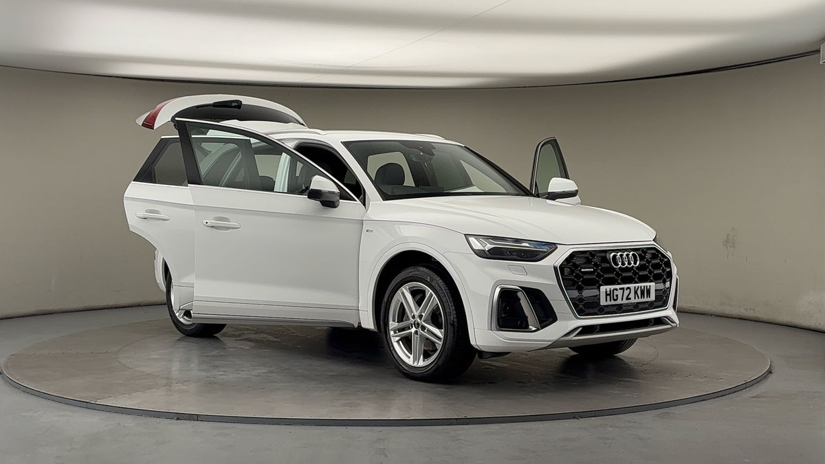 More views of Audi Q5