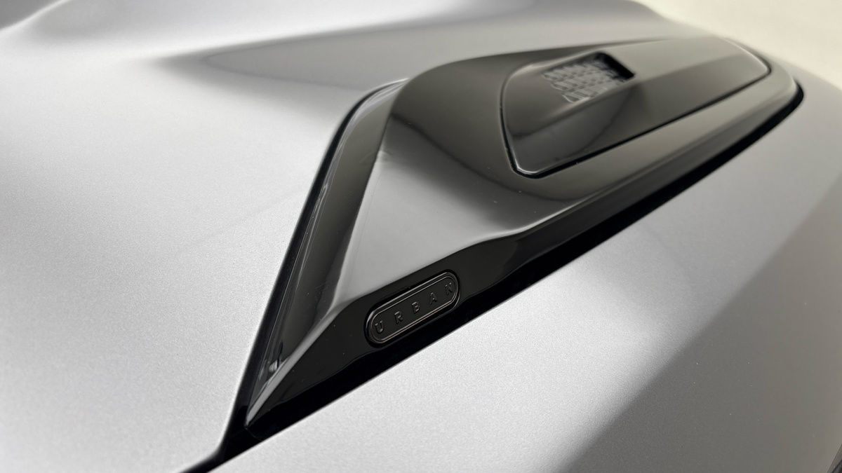 Land Rover Defender 110 Urban Image 26