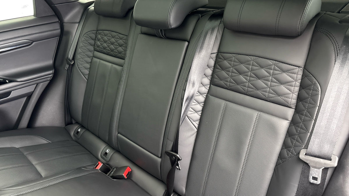 Land Rover Range Rover Evoque Image 8