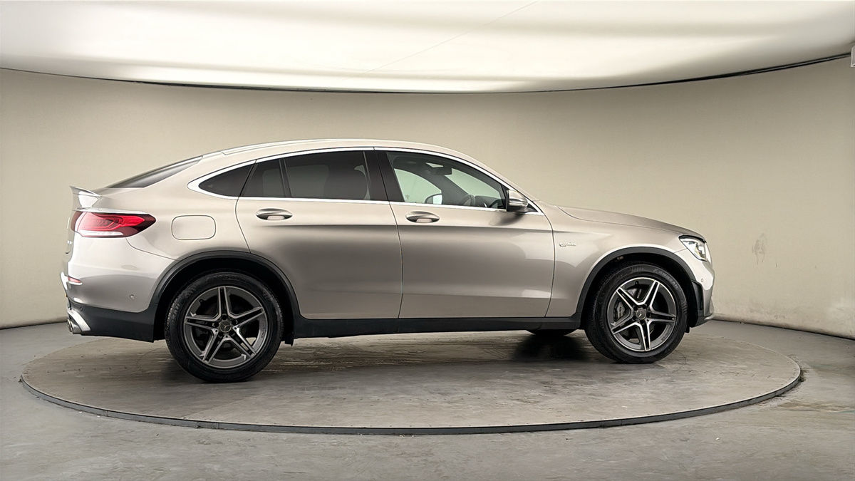 More views of Mercedes-Benz GLC