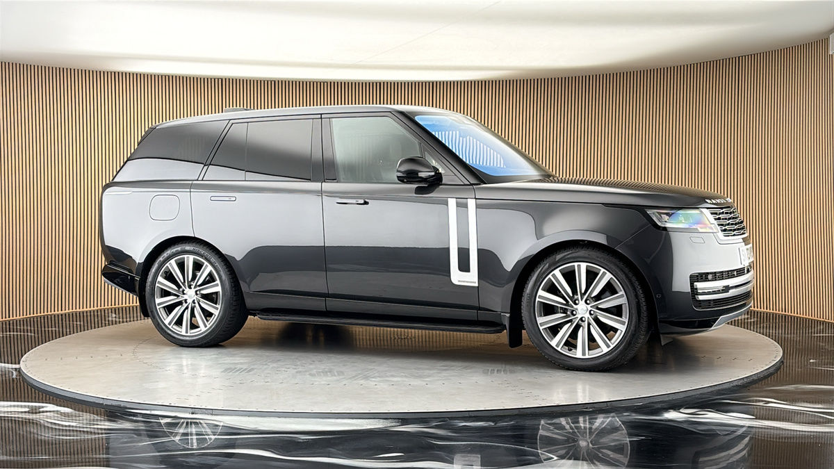 More views of Land Rover Range Rover