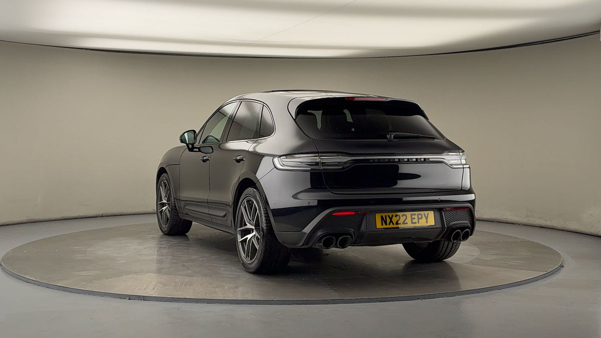 More views of Porsche Macan