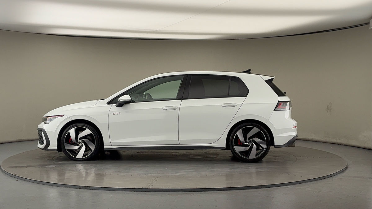 More views of Volkswagen Golf