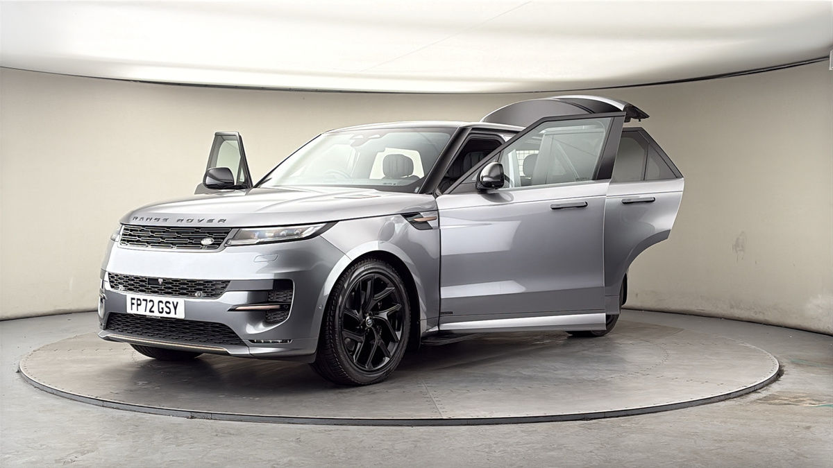 More views of Land Rover Range Rover Sport