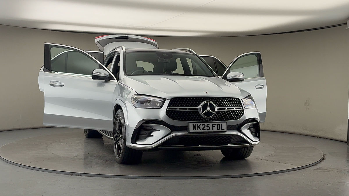 More views of Mercedes-Benz GLE