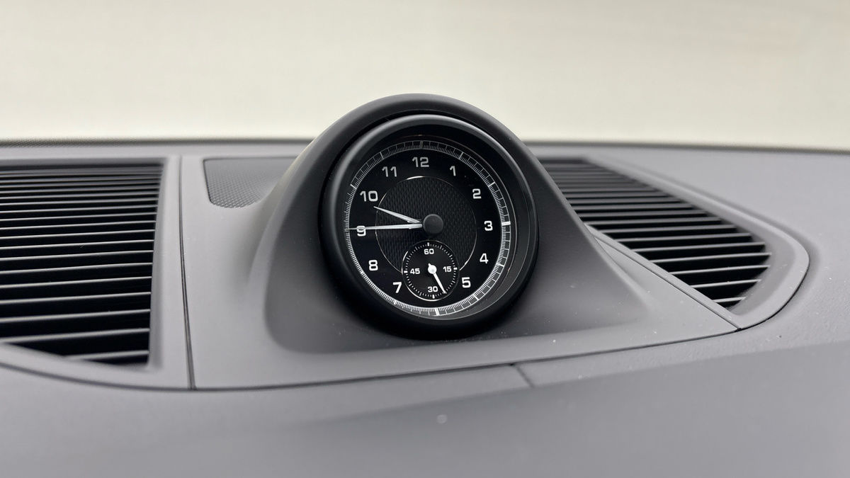 Porsche Macan Image 25