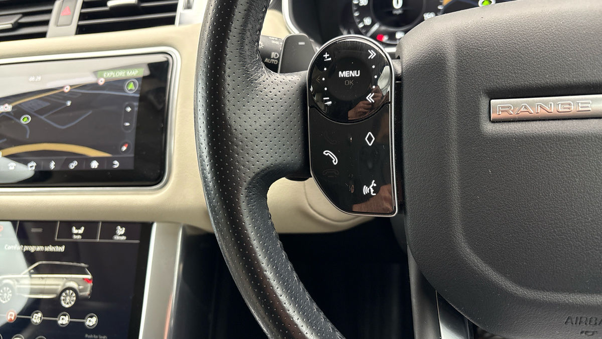 Land Rover Range Rover Sport Image 13