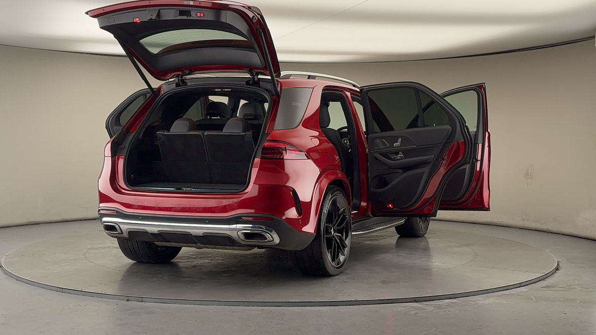 More views of Mercedes-Benz GLE