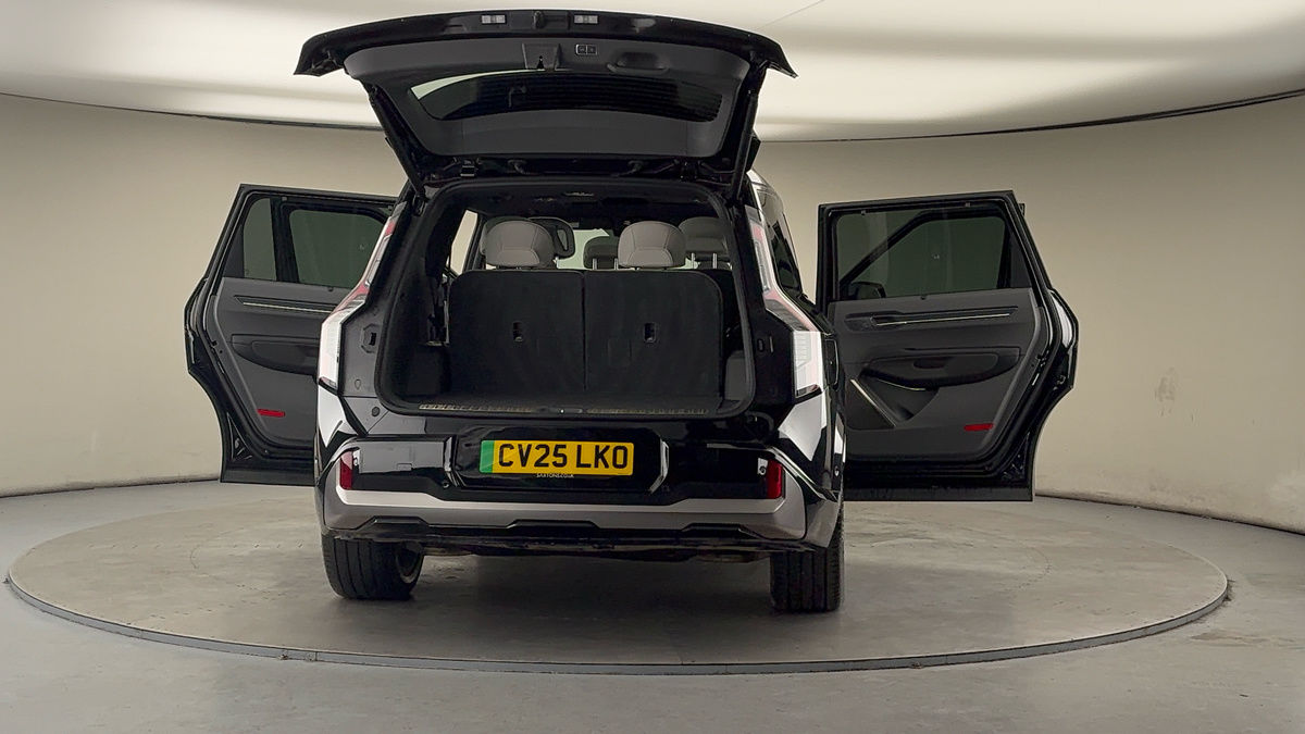 More views of Kia EV9