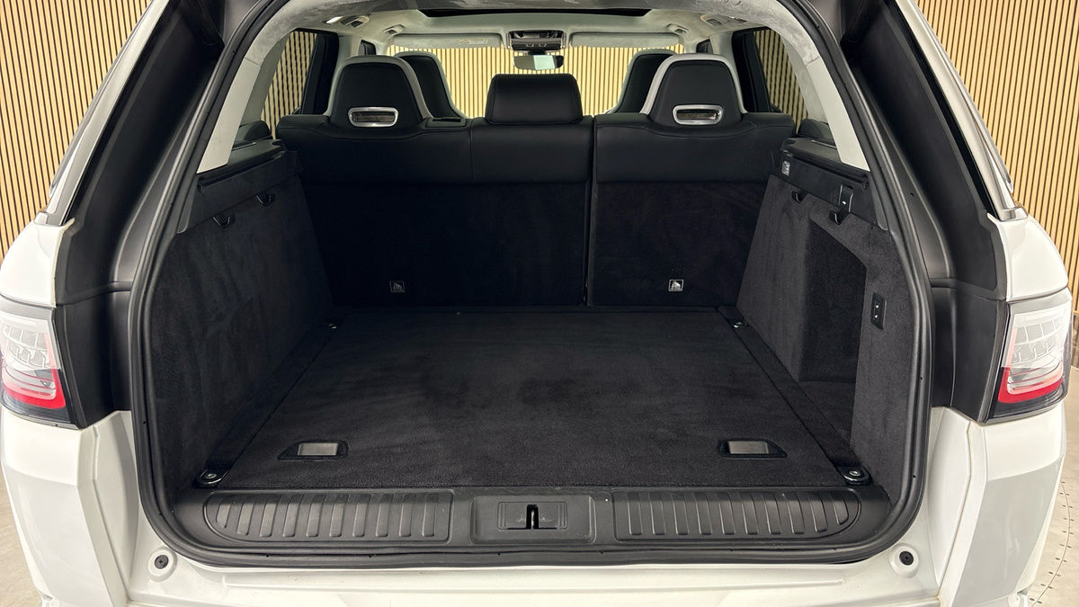 Land Rover Range Rover Sport Image 11