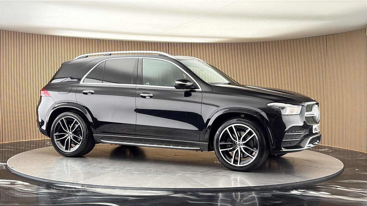 More views of Mercedes-Benz GLE