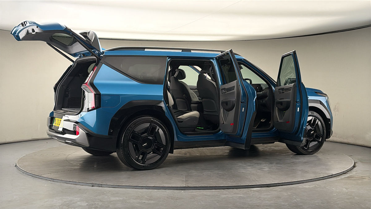 More views of Kia EV9