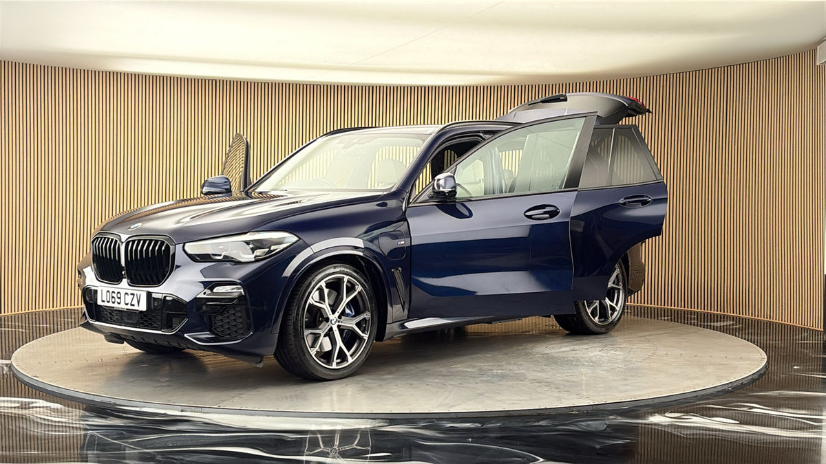 BMW X5 Image 22