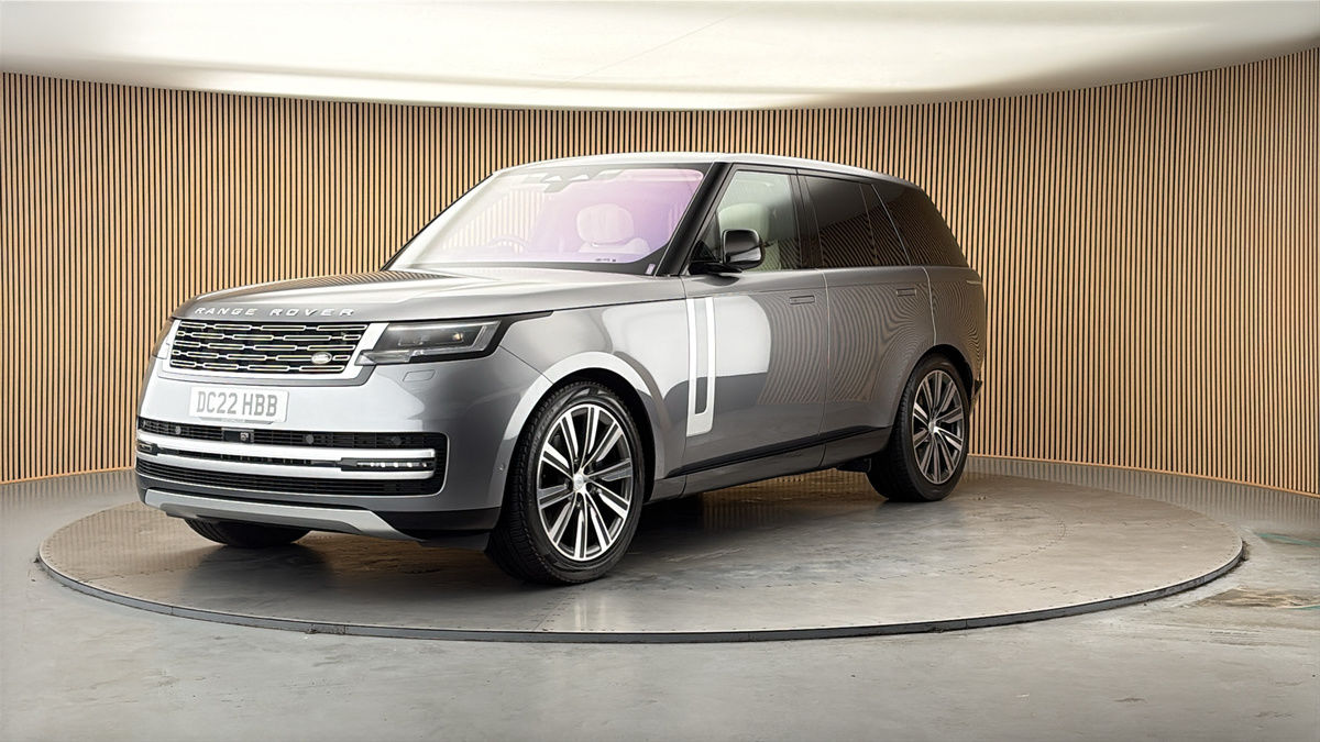 More views of Land Rover Range Rover