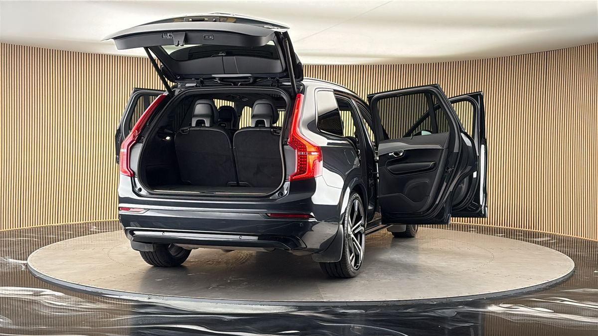 More views of Volvo XC90